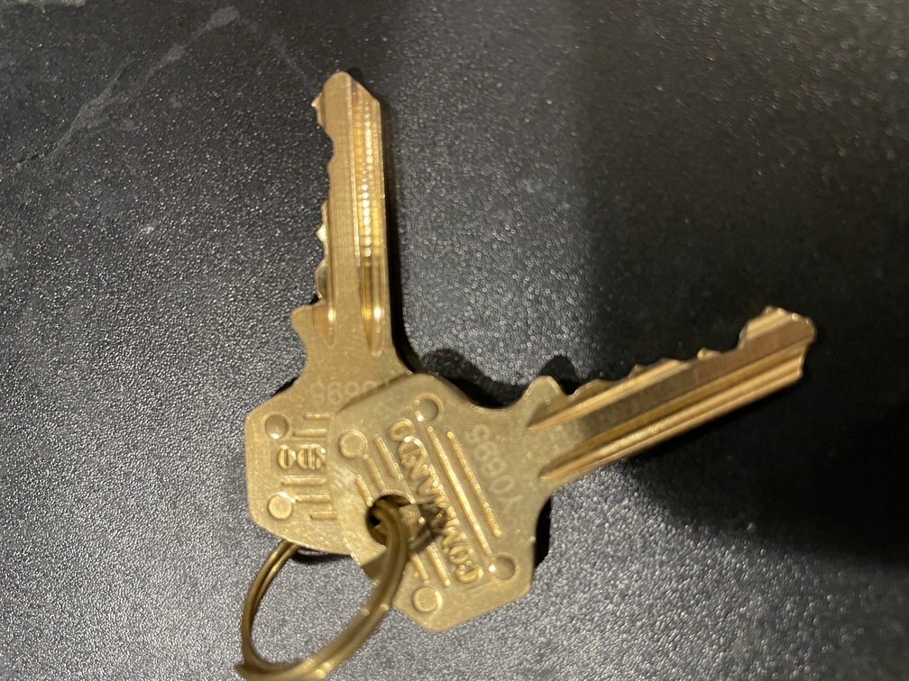 Commando Laminated key